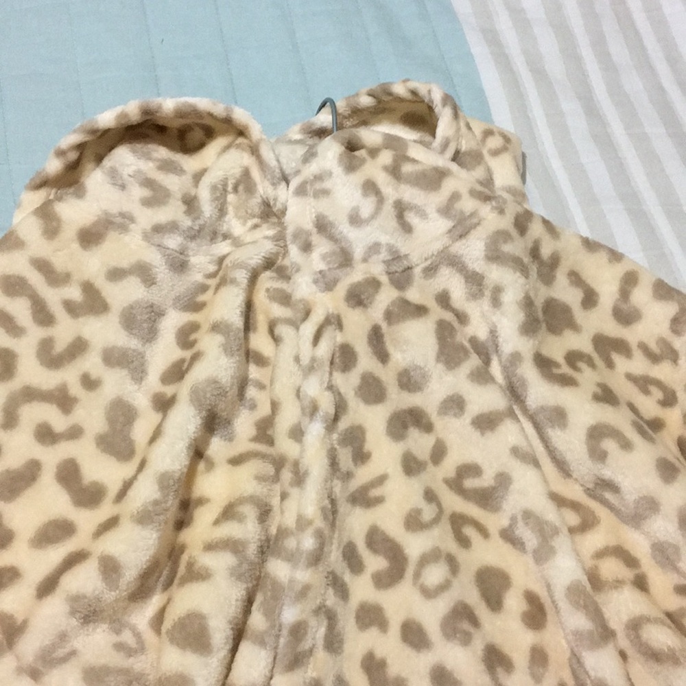 NWT L/S Sz medium cardigan - Picture 3 of 3